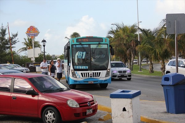 079-Канкунский автобус